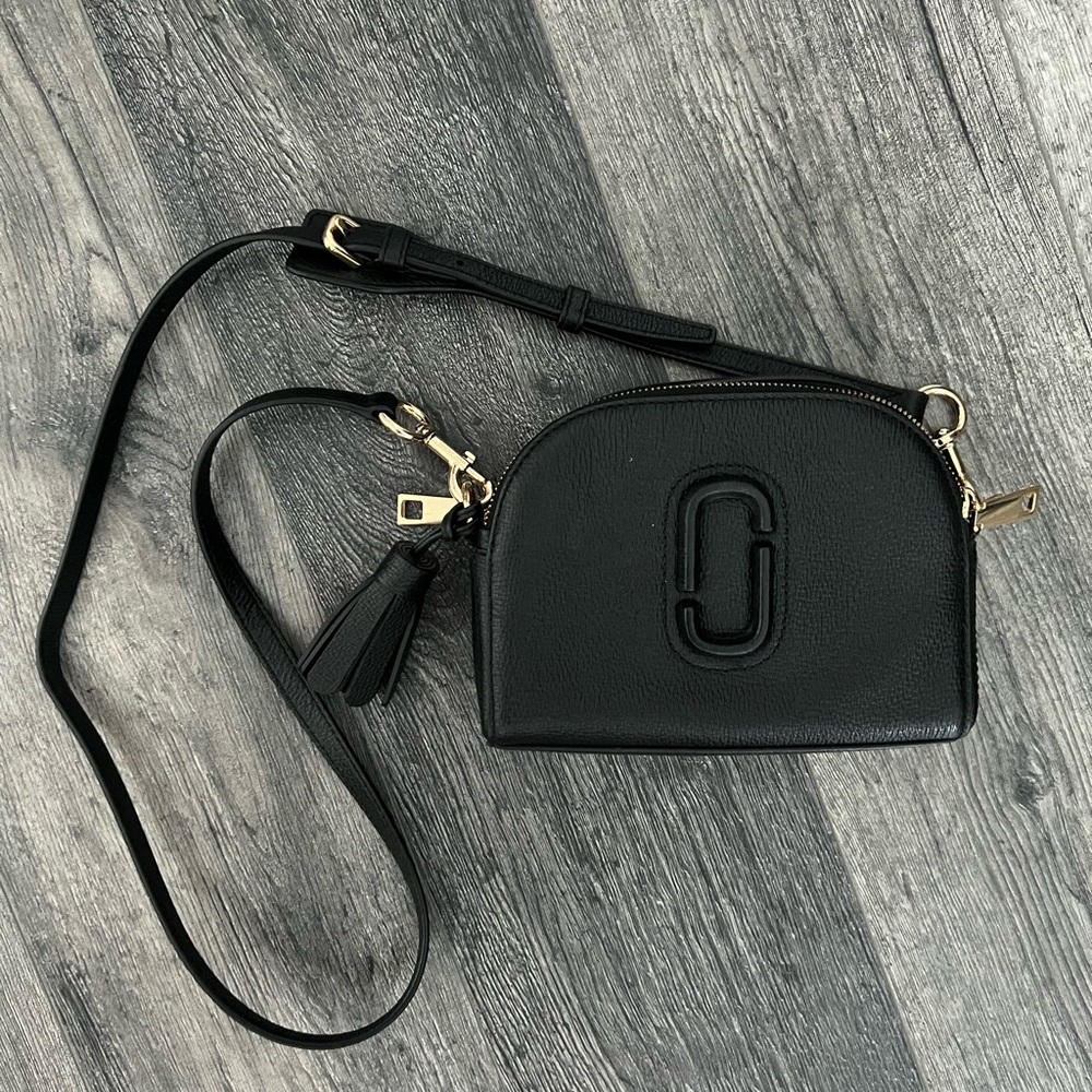 Marc Jacobs Shutter Leather Crossbody